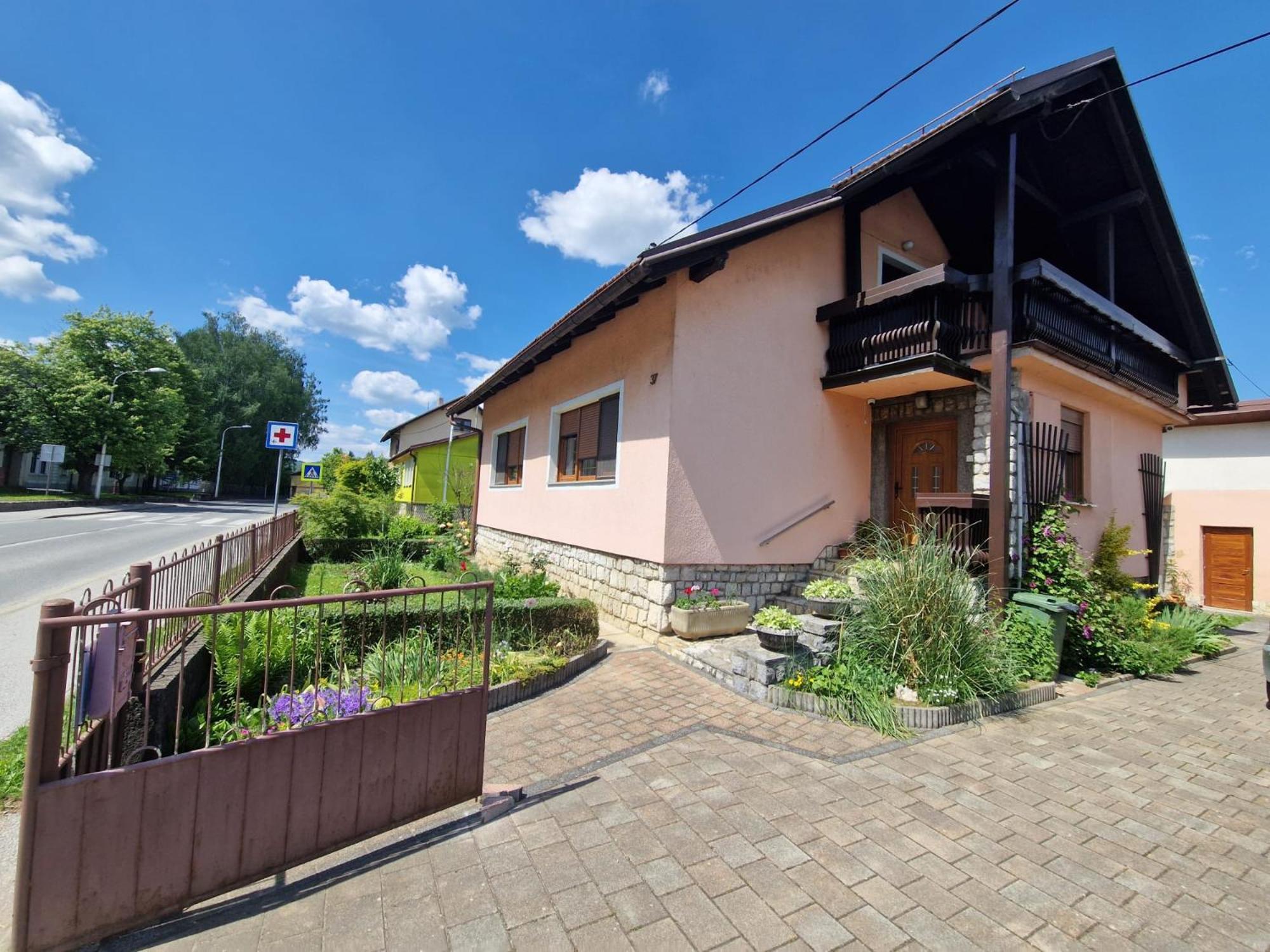 Studio Apartman Marica - Ogulin, Hrvatska Exterior foto