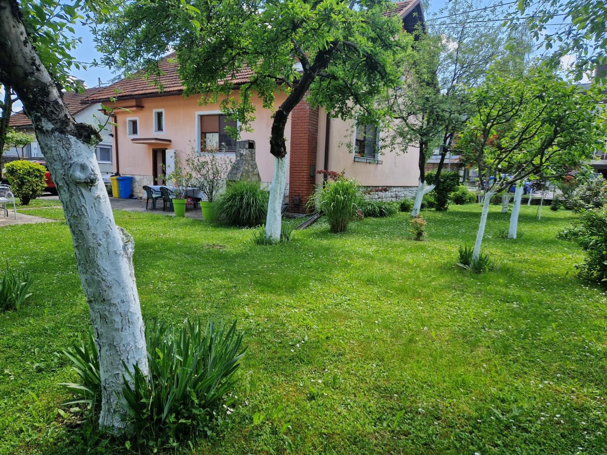 Studio Apartman Marica - Ogulin, Hrvatska Exterior foto